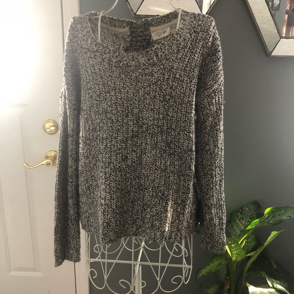 Keyhole Boutique open back sweater